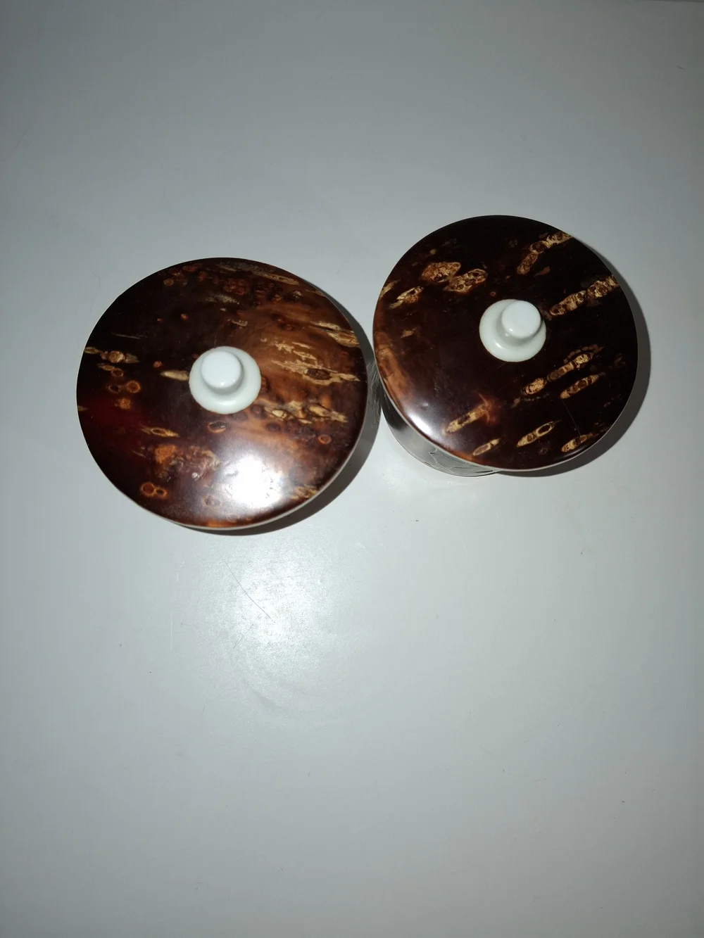 Ceramic Lidded Japense Tea Cups - Real Cherry Bark Inlay Set of 2